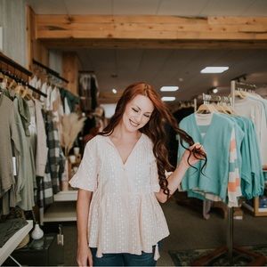 Meet your Posher, Karine